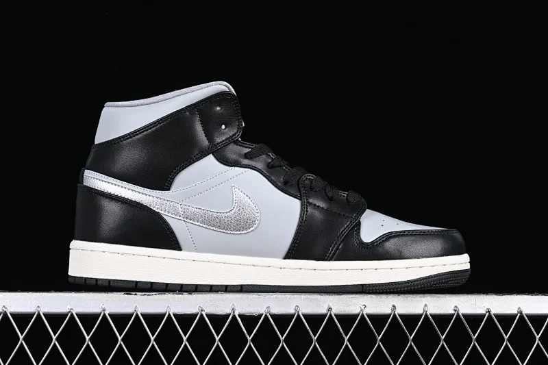 All categories Air Jordan Jordan series basketball shoes Air Jordan 1 Mid Air Jordan 1 Mid SE "Black Chrome" AJ1 Joe 1 Smoked Panda mid-top basketball shoes FB9892-002